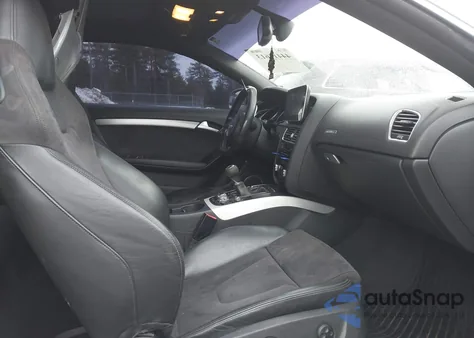 2013 Audi S5 3.0T Premium Plus z USA, uszkodzony, nr VIN WAUGGAFR3DA042438